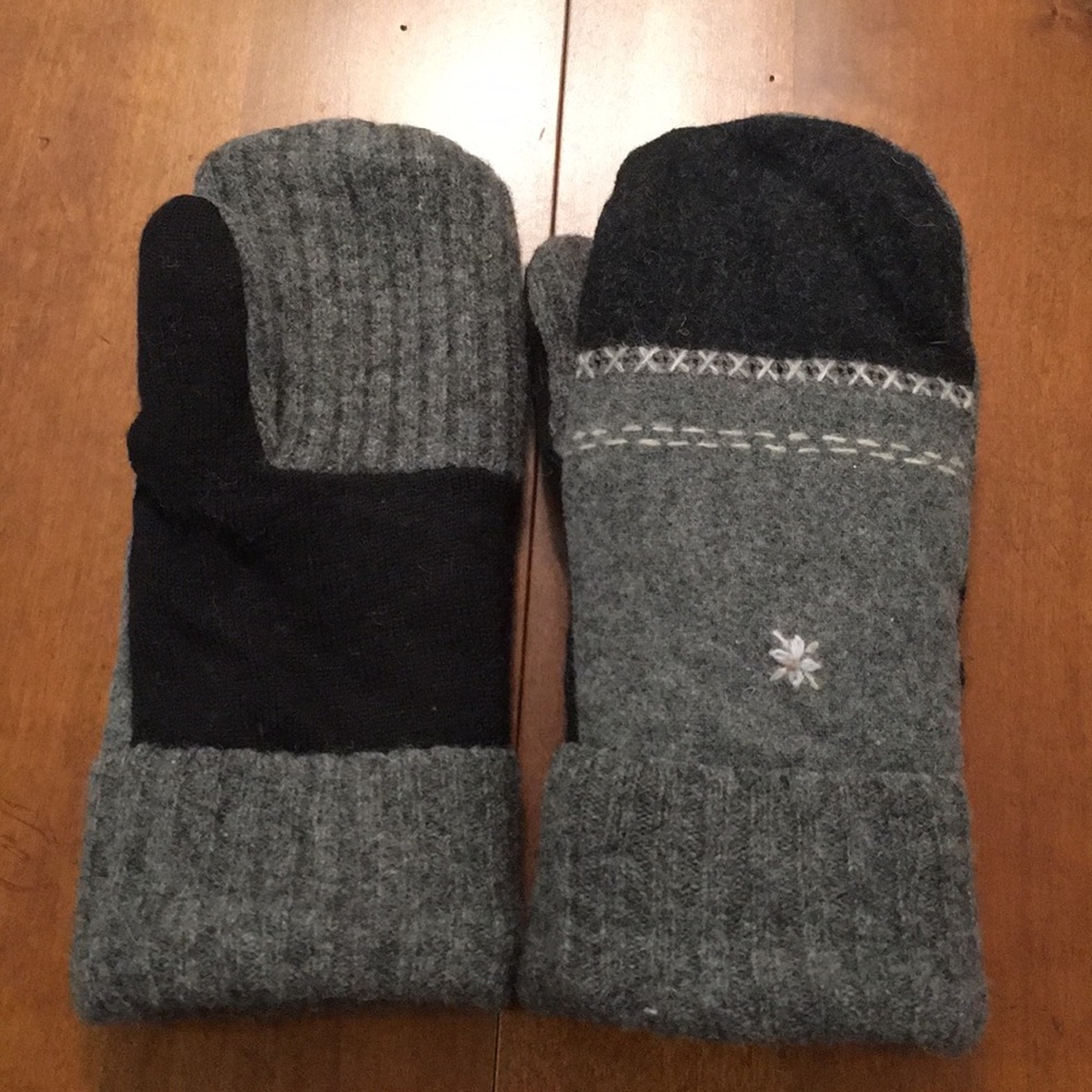 mittens